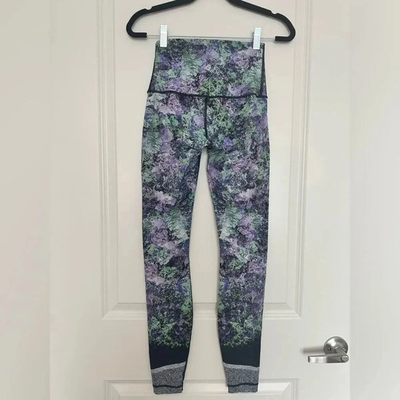 Lululemon Wunder Under X Central Saint Martins HR Tight Size 4 VWUH Nulux - Picture 5 of 6